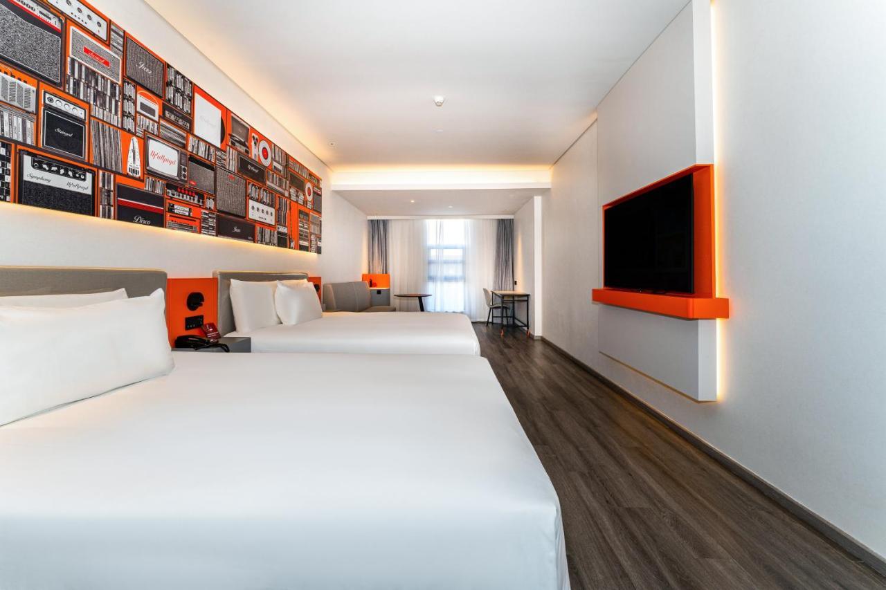 Ibis Styles Hotel - 260M From Guangji Street Subway Station 西安市 エクステリア 写真
